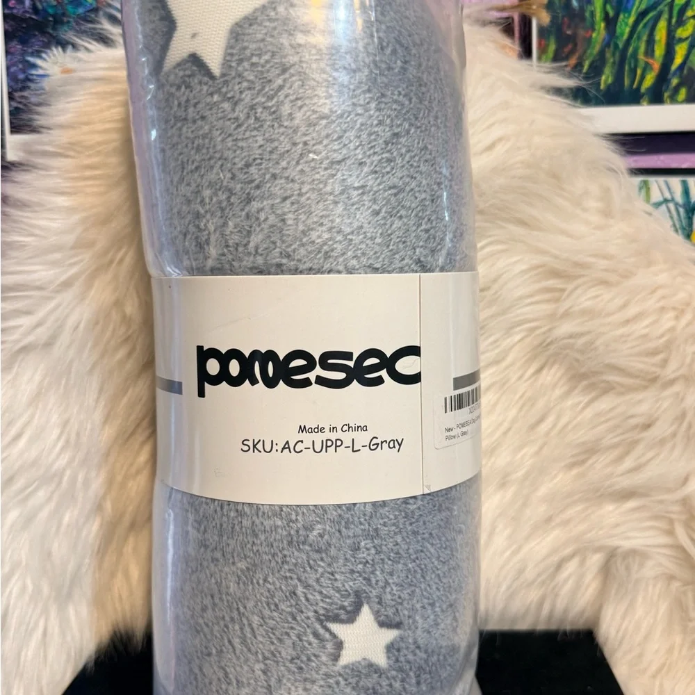 Pomesea Dog Calming Pullow with glow in the dark stars